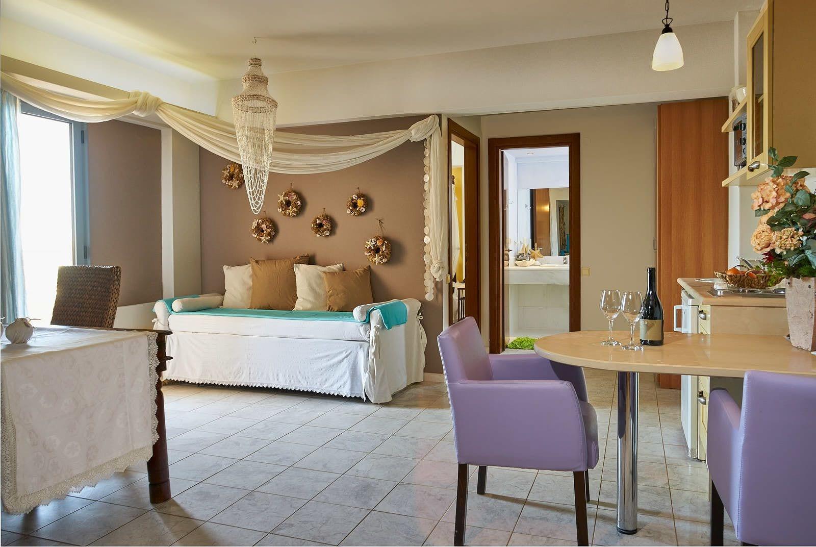 Golden Bay Hotel Apartments Malia Exterior foto