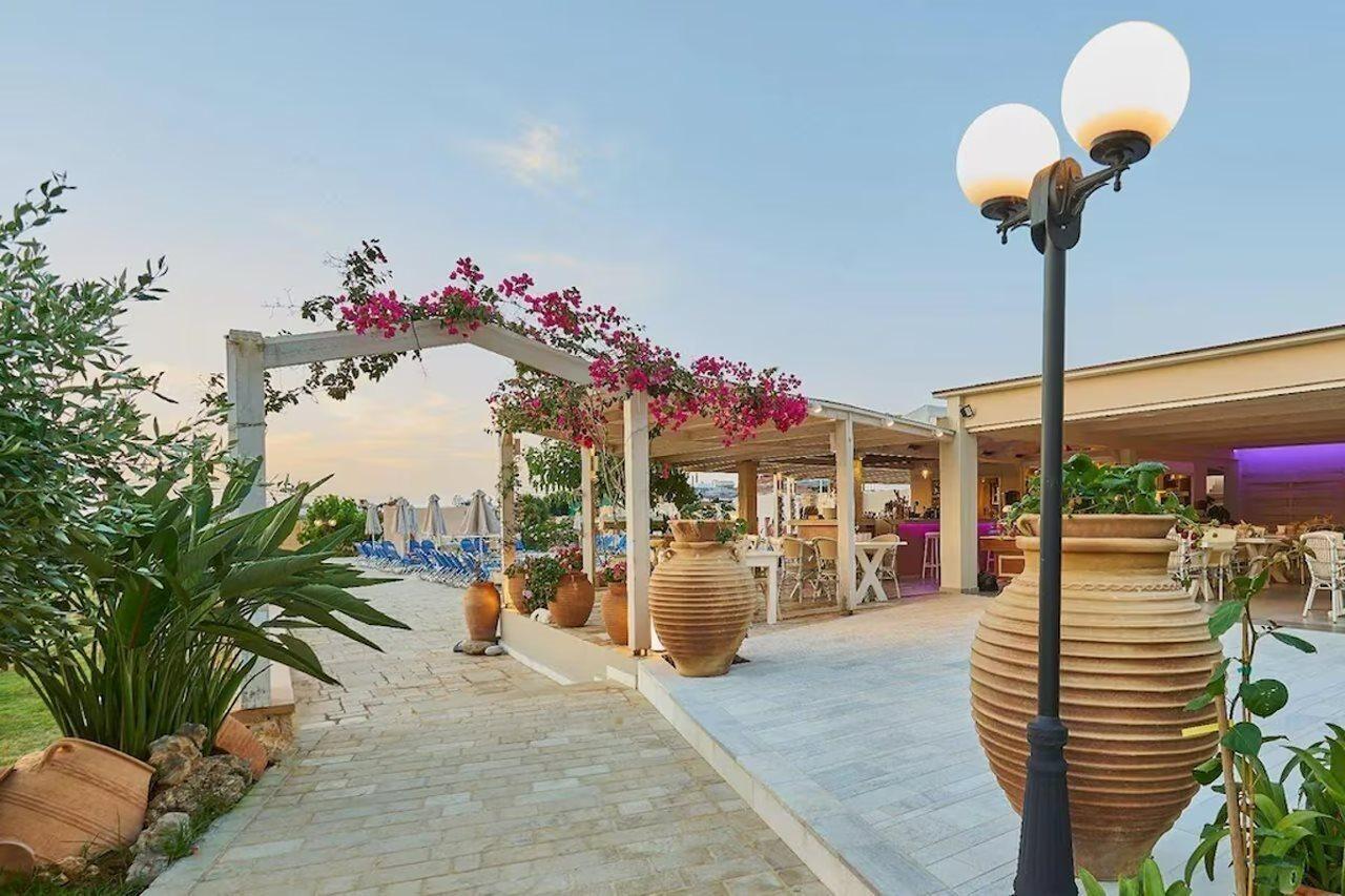 Golden Bay Hotel Apartments Malia Exterior foto